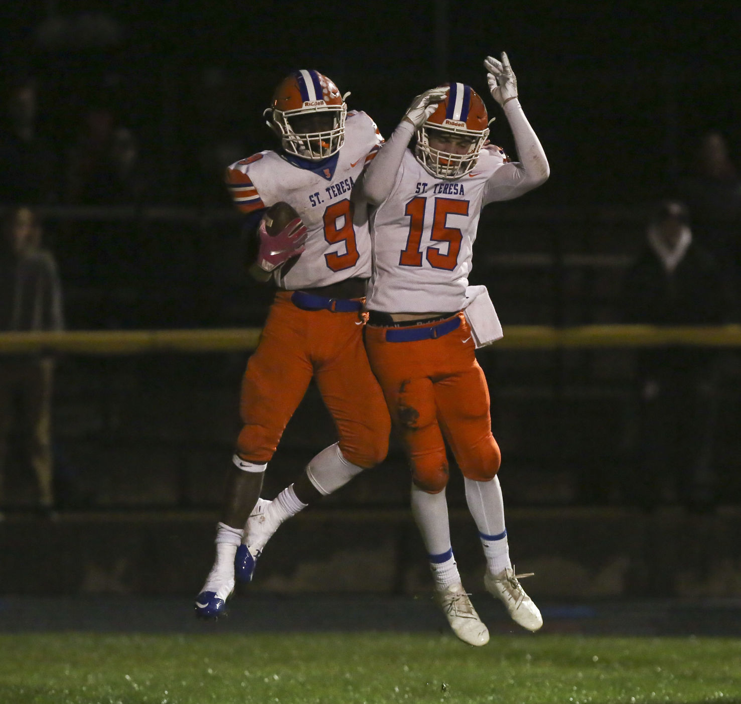 St Teresa over Warrensburg-Latham 18 10.12.18.JPG